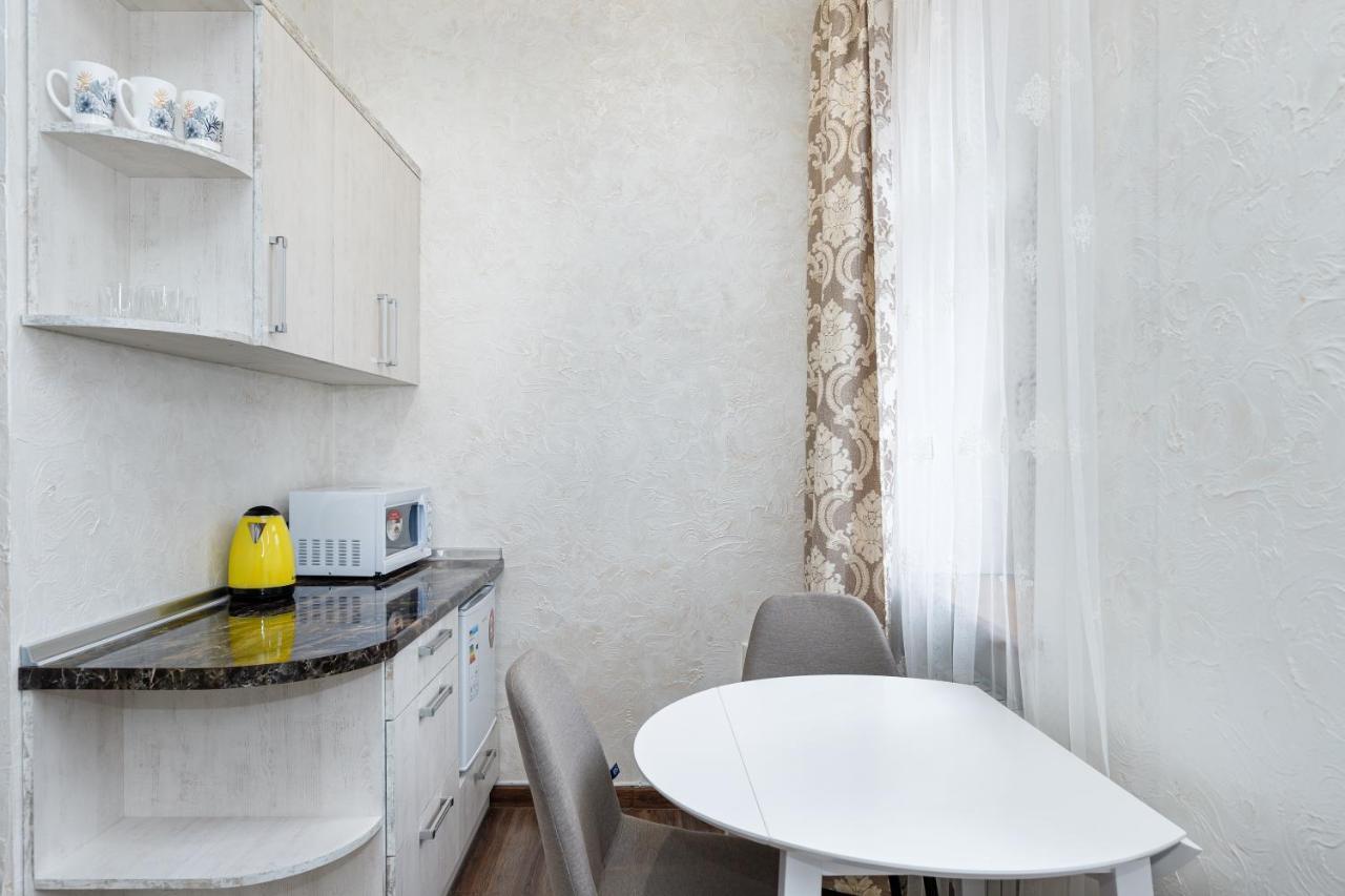 Апартаменти В Старому Місті Sweet House Kamjanets-Podilsky Buitenkant foto